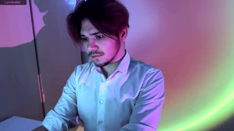 1roberttt online show from January 8, 12:57 am