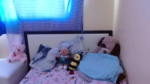 paola online show from January 30, 8:31 pm