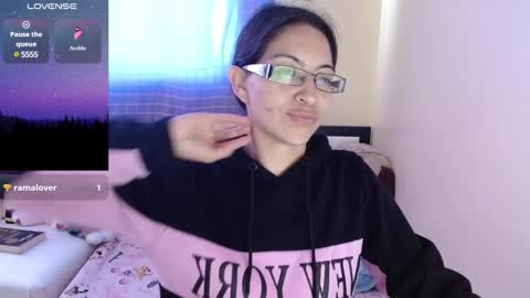 paola online show from February 5, 10:12 pm