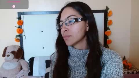 paola online show from January 14, 8:14 pm