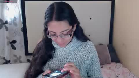 paola online show from July 17, 6:13 pm