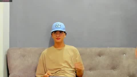 1Threestar online show from January 3, 1:25 pm