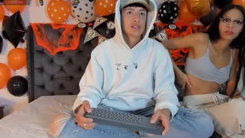 1Threestar online show from October 14, 12:50 pm