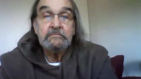 Snapshot of 1valentine chatting on December 31, 5:18 pm 1valentine online show from December 31, 5:18 pm