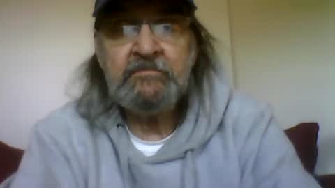 Snapshot of 1valentine chatting on January 12, 9:29 pm 1valentine online show from January 12, 9:29 pm