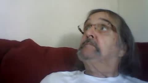 Snapshot of 1valentine chatting on October 12, 5:34 pm 1valentine online show from October 12, 5:34 pm