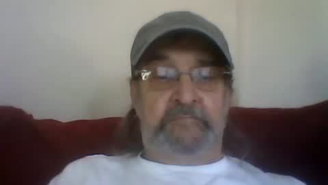 Snapshot of 1valentine chatting on October 26, 6:14 pm 1valentine online show from October 26, 6:14 pm