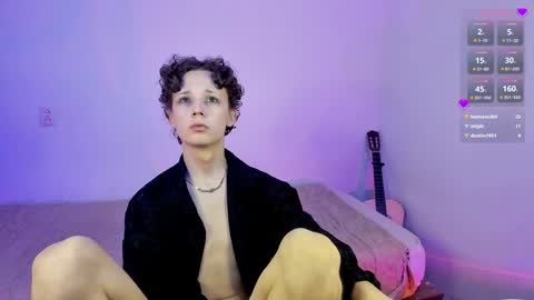 Snapshot of 1vampirella_gs chatting on February 8, 4:03 am Milos online show from February 8, 4:03 am