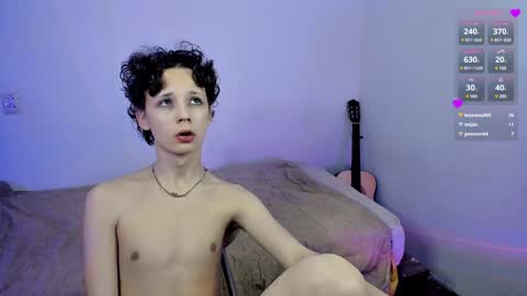 Snapshot of 1vampirella_gs chatting on February 8, 10:07 am Milos online show from February 8, 10:07 am