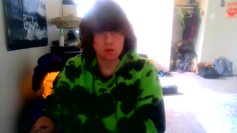 Snapshot of 2006nolimit chatting on December 14, 6:12 pm IllDoAnyThingForYou online show from December 14, 6:12 pm