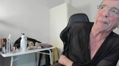 Henk online show from January 15, 4:55 pm