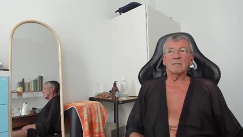 Henk online show from June 21, 2:19 pm