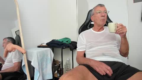 Henk online show from July 16, 3:40 pm