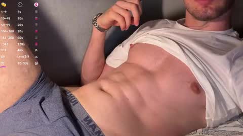 Snapshot of 2017ssseeexxx chatting on July 28, 8:52 pm Romano online show from July 28, 8:52 pm