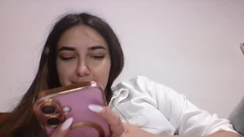 Snapshot of 20_ivy chatting on April 12, 8:36 pm 20 ivyy online show from April 12, 8:36 pm