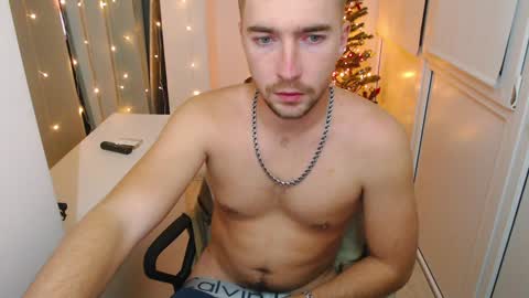 Alex online show from December 28, 4:52 pm