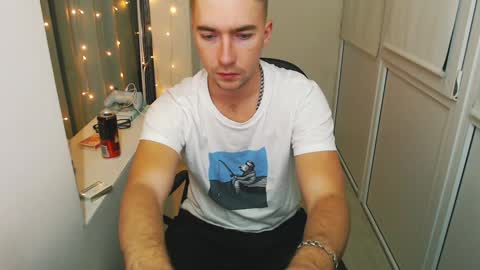 Alex online show from February 2, 3:28 pm