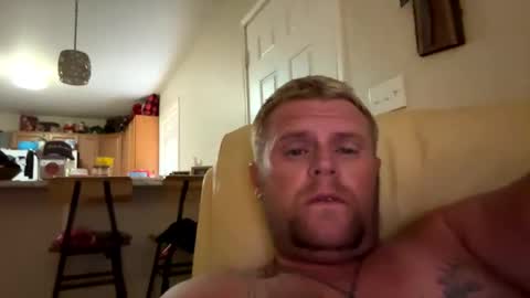 Snapshot of 22bigelo2316 chatting on September 10, 8:20 pm 22bigelo2316 online show from September 10, 8:20 pm