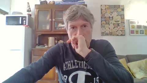 22esserre online show from February 23, 12:46 pm