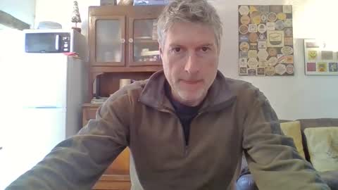 22esserre online show from March 16, 12:42 pm