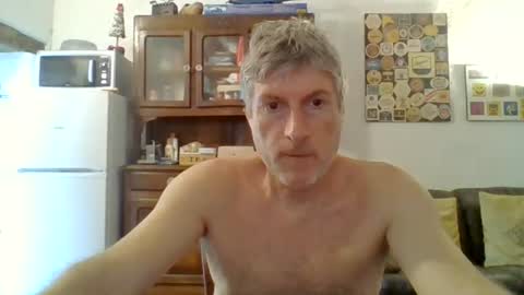 22esserre online show from July 13, 11:46 am