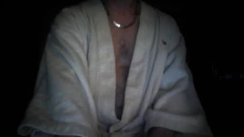 Snapshot of 247365onit chatting on February 14, 5:04 am 247365onit online show from February 14, 5:04 am