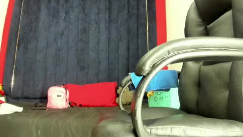 Isabella online show from December 21, 11:01 am