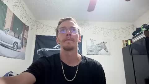 cheif online show from July 28, 9:47 pm
