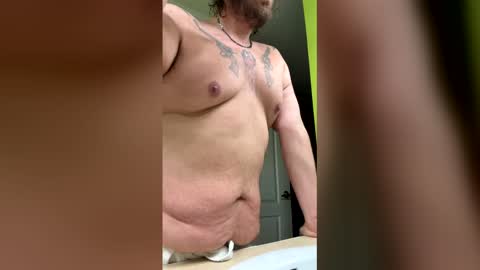ThrillBilly online show from May 1, 10:42 am