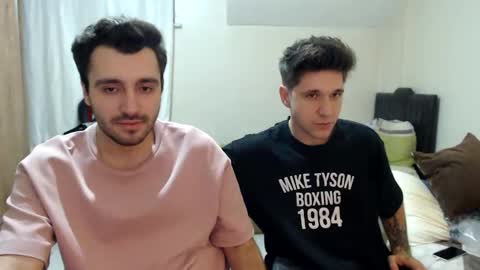 Snapshot of 2handsomeman chatting on October 31, 8:10 pm Berk online show from October 31, 8:10 pm