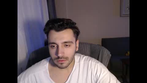 Snapshot of 2handsomeman chatting on November 15, 10:37 pm Berk online show from November 15, 10:37 pm