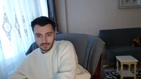 Snapshot of 2handsomeman chatting on December 15, 5:55 am Berk online show from December 15, 5:55 am