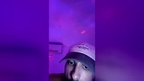 2hot2handle2273 online show from July 12, 9:17 pm