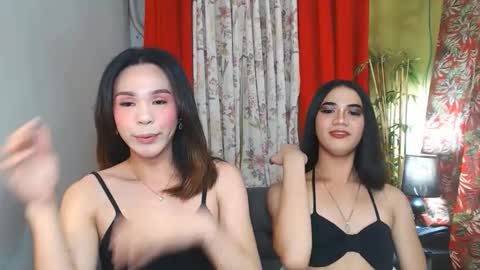 Snapshot of 2hotblowjob694uxxx chatting on May 29, 2:26 pm 2hotblowjob694uxxx online show from May 29, 2:26 pm