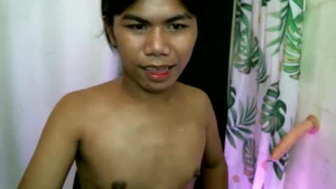 Snapshot of 2mella_reload chatting on November 11, 10:21 pm MEL online show from November 11, 10:21 pm