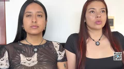 Dalilah and Tarah online show from May 1, 7:51 pm
