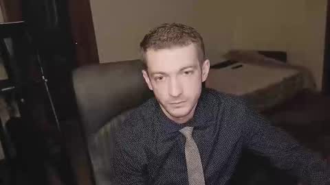 33377alex77333 online show from December 3, 1:35 am