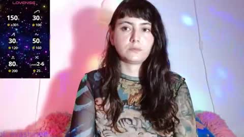 Eva online show from June 9, 8:42 pm
