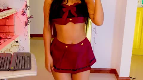 Snapshot of 3kam_amazonian chatting on January 4, 10:38 am independent model online show from January 4, 10:38 am