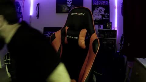 3ndlessmike online show from March 15, 12:27 am