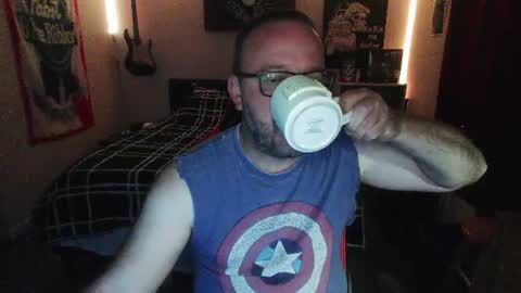 Snapshot of 3ndlessmike chatting on June 26, 11:14 am 3ndlessmike online show from June 26, 11:14 am