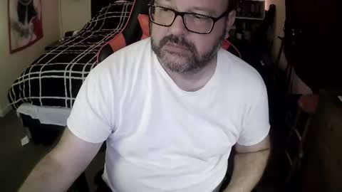 Snapshot of 3ndlessmike chatting on July 8, 11:04 am 3ndlessmike online show from July 8, 11:04 am