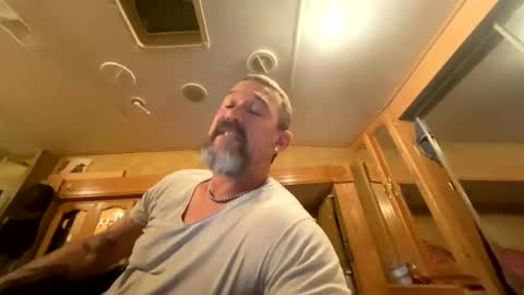 MFKwild online show from July 13, 3:31 am