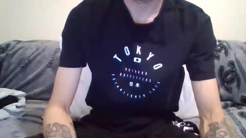 420feetloverr420 online show from October 6, 10:40 pm