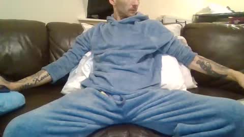 420feetloverr420 online show from March 20, 9:41 pm