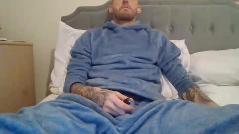 Snapshot of 420feetloverr420 chatting on March 26, 5:18 pm 420feetloverr420 online show from March 26, 5:18 pm