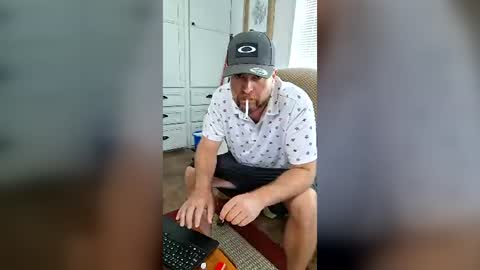 420happydaz online show from August 1, 7:13 pm