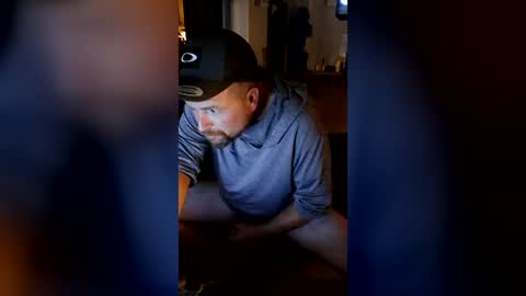 420happydaz online show from August 2, 7:18 am