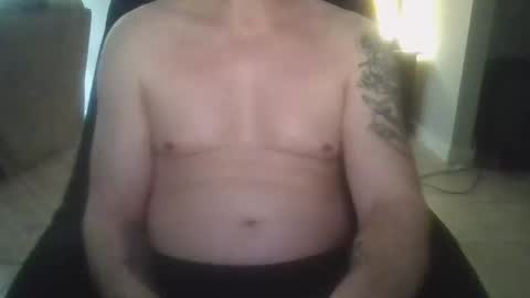 Snapshot of 42o_blah chatting on February 4, 12:27 am 42o_blah online show from February 4, 12:27 am