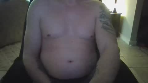 Snapshot of 42o_blah chatting on February 9, 12:14 am 42o_blah online show from February 9, 12:14 am